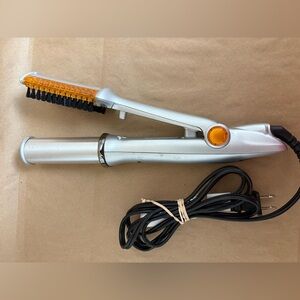 InStyler 1-1/4” Rotating Hair Styling Hot Iron Brush Silver